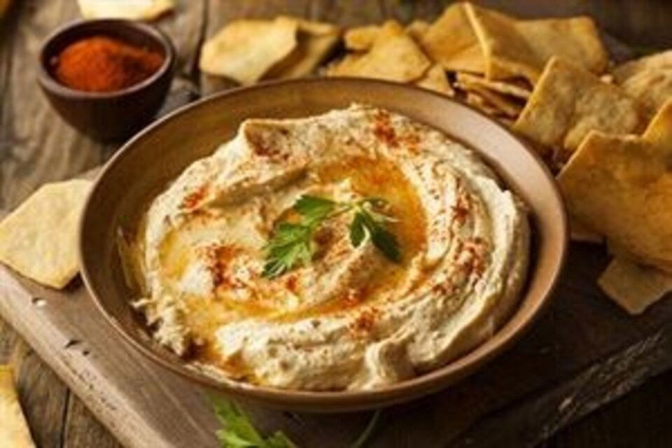 MEZE-HUMUS KG.