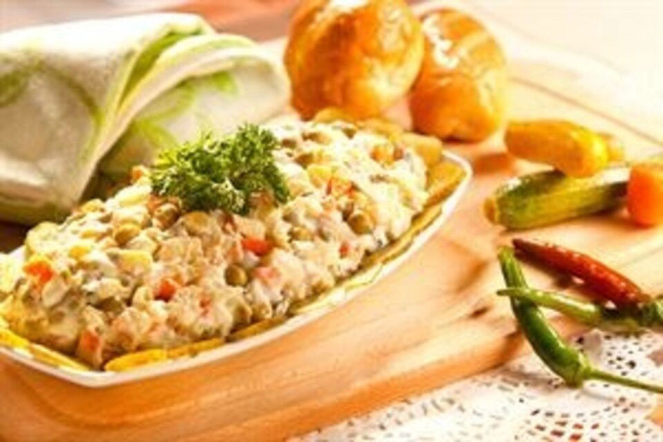 MEZE-AMERİKAN SALATASI KG.