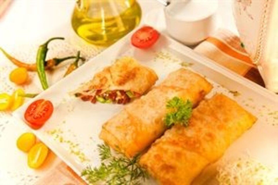 ÜÇLER SİGARA  BÖREK KG.-PAÇANGA