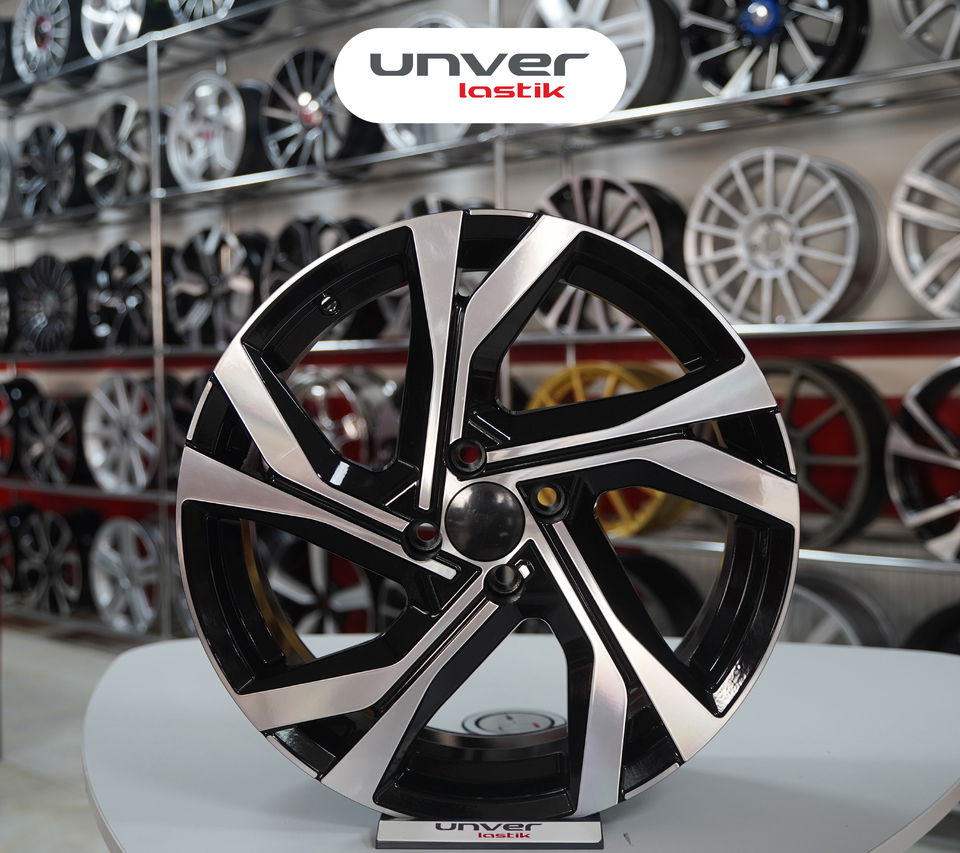 7*17" 4*114 ET35 67.1 BLACK DIAMOND