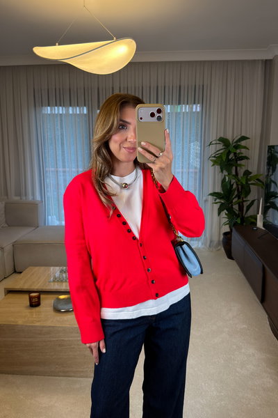 Düğme Detaylı Oversize Hırka