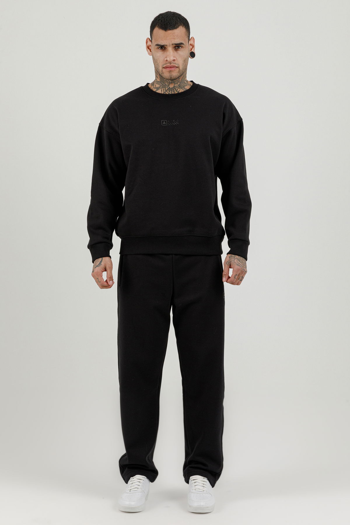 180017-M.02 - Siyah - Erkek Sıfır Yaka Sweatshirt