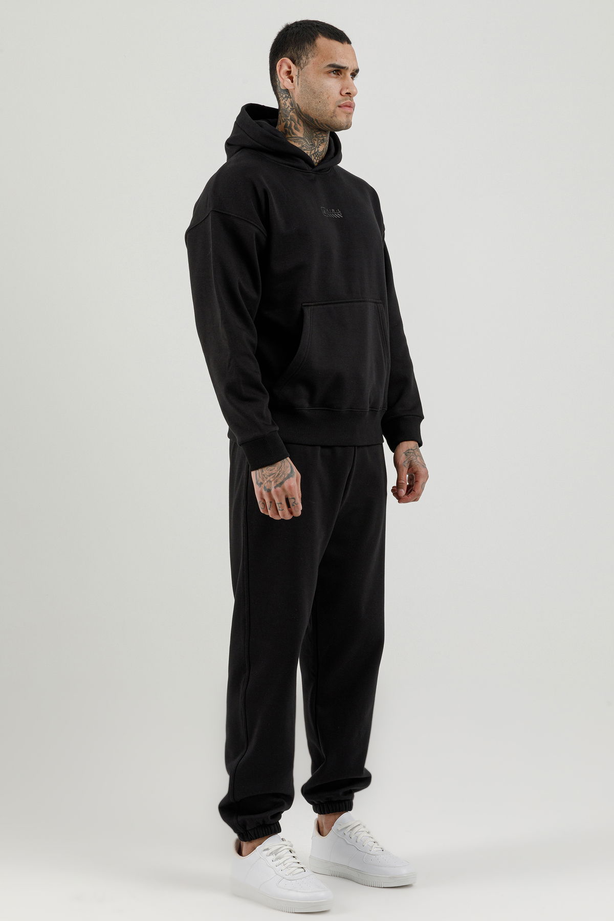 180018-M.02 - Siyah - Kanguru Cepli Erkek Kapüşonlu Sweatshirt