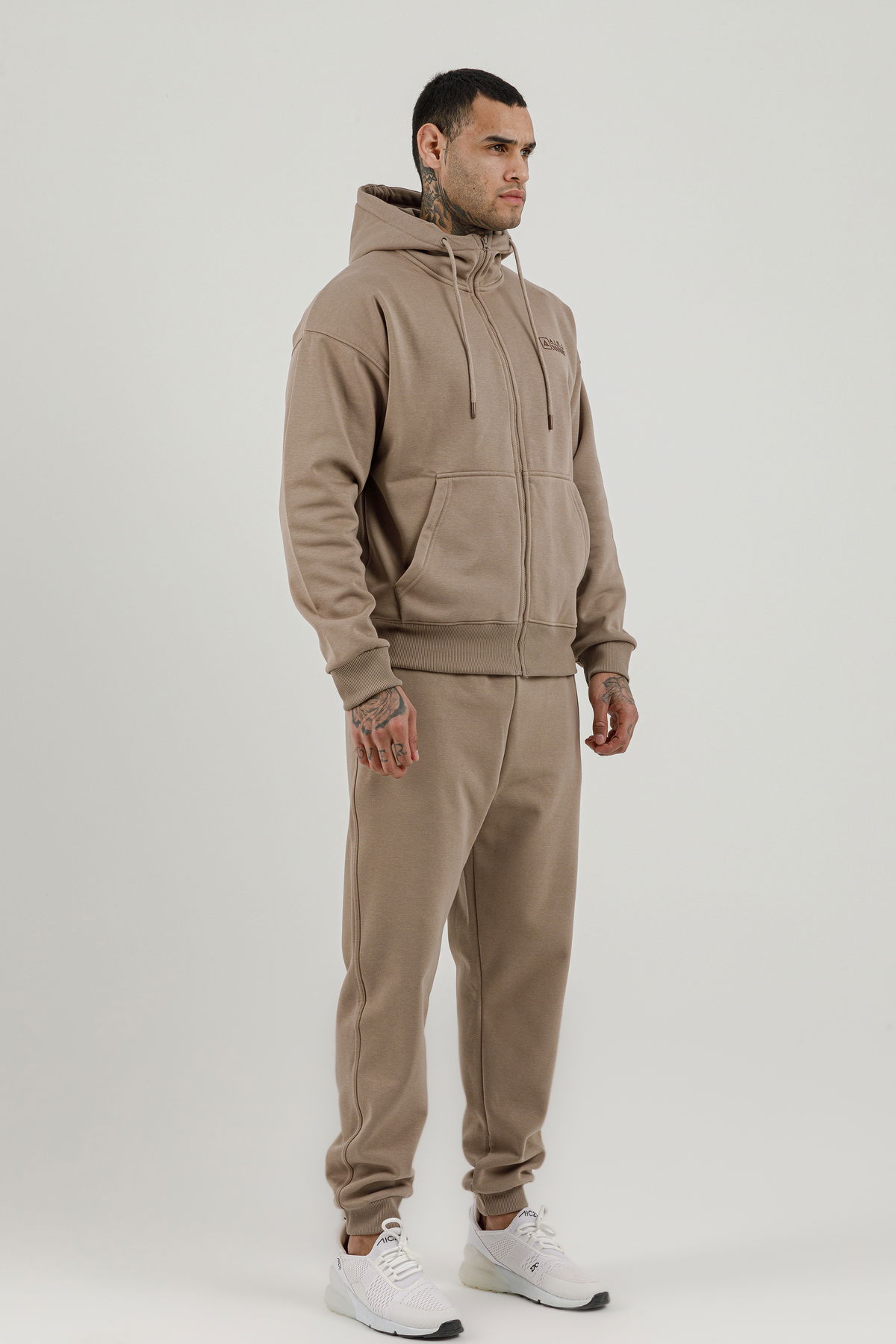 180019-M.02 - Kahverengi - Tam Boy Fermuarlı Kanguru Cepli Erkek Kapüşonlu Sweatshirt