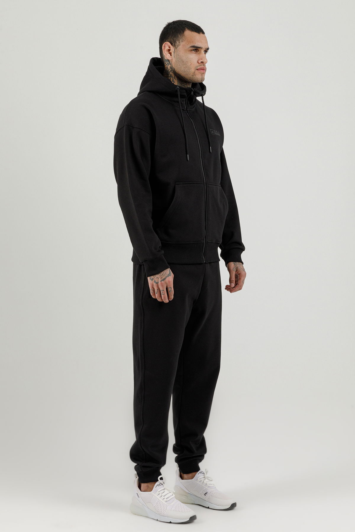 180019-M.02 - Siyah - Tam Boy Fermuarlı Kanguru Cepli Erkek Kapüşonlu Sweatshirt