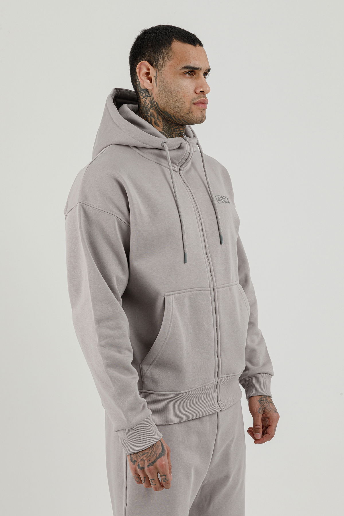 180019-M.02 - Gri - Tam Boy Fermuarlı Kanguru Cepli Erkek Kapüşonlu Sweatshirt
