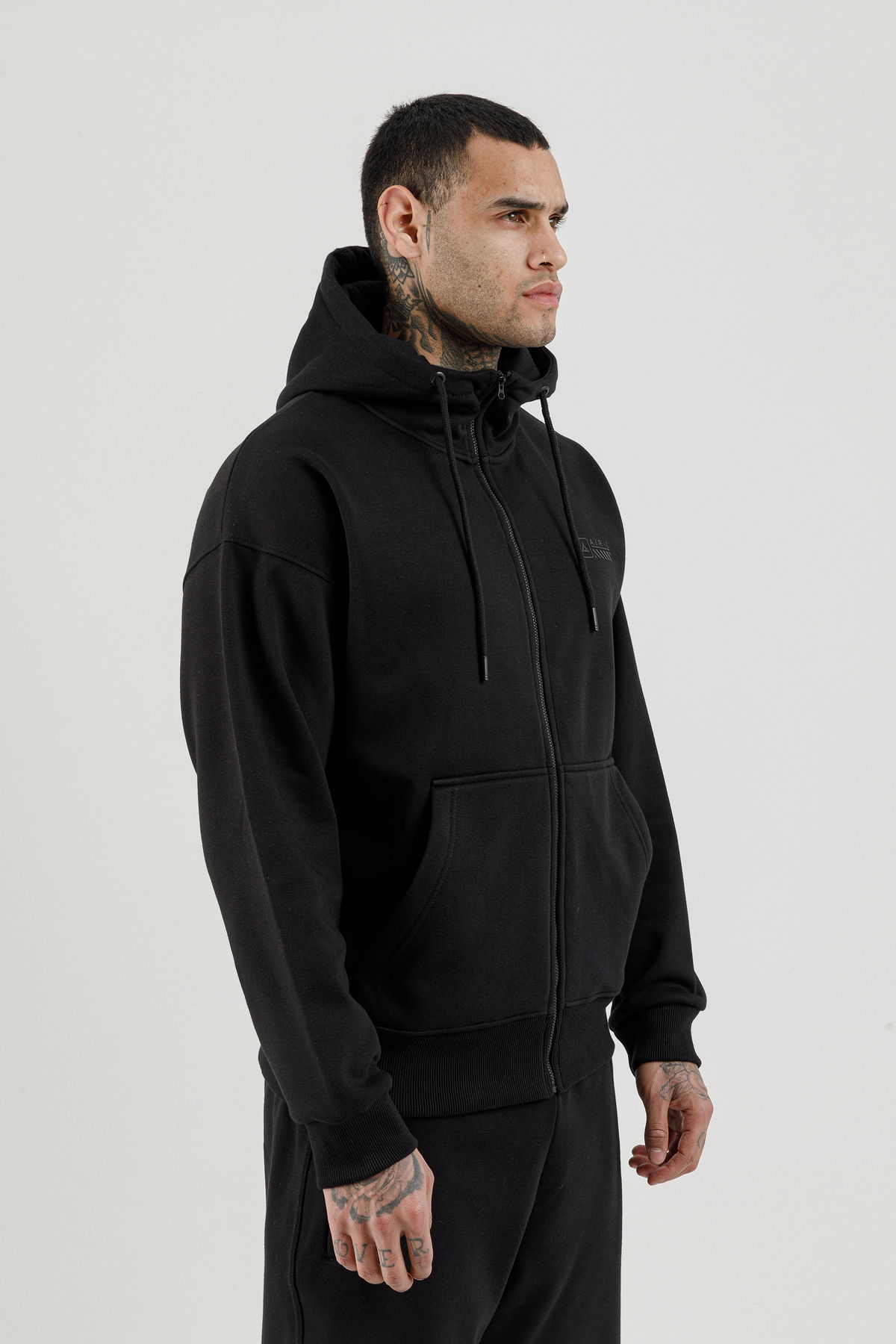 180019-M.02 - Siyah - Tam Boy Fermuarlı Kanguru Cepli Erkek Kapüşonlu Sweatshirt