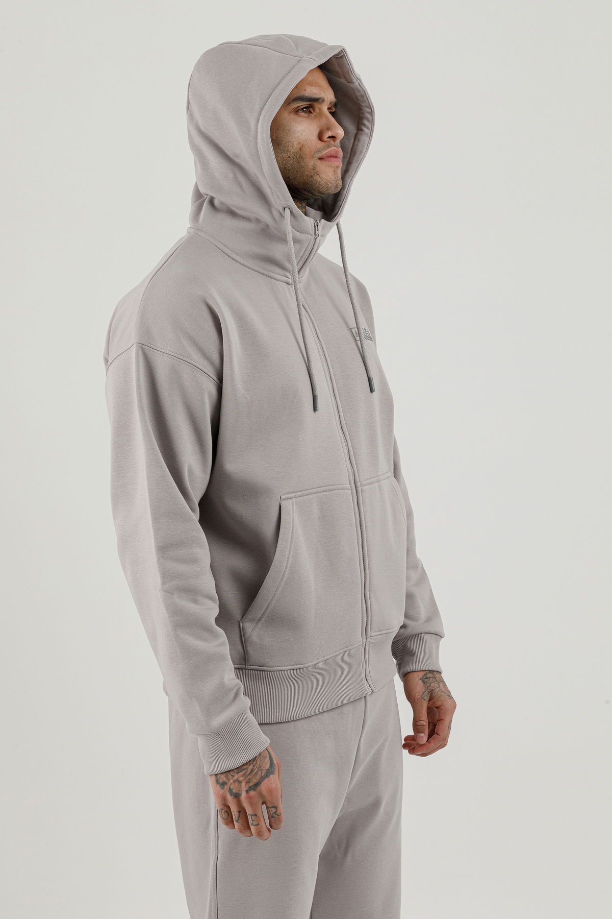 180019-M.02 - Gri - Tam Boy Fermuarlı Kanguru Cepli Erkek Kapüşonlu Sweatshirt