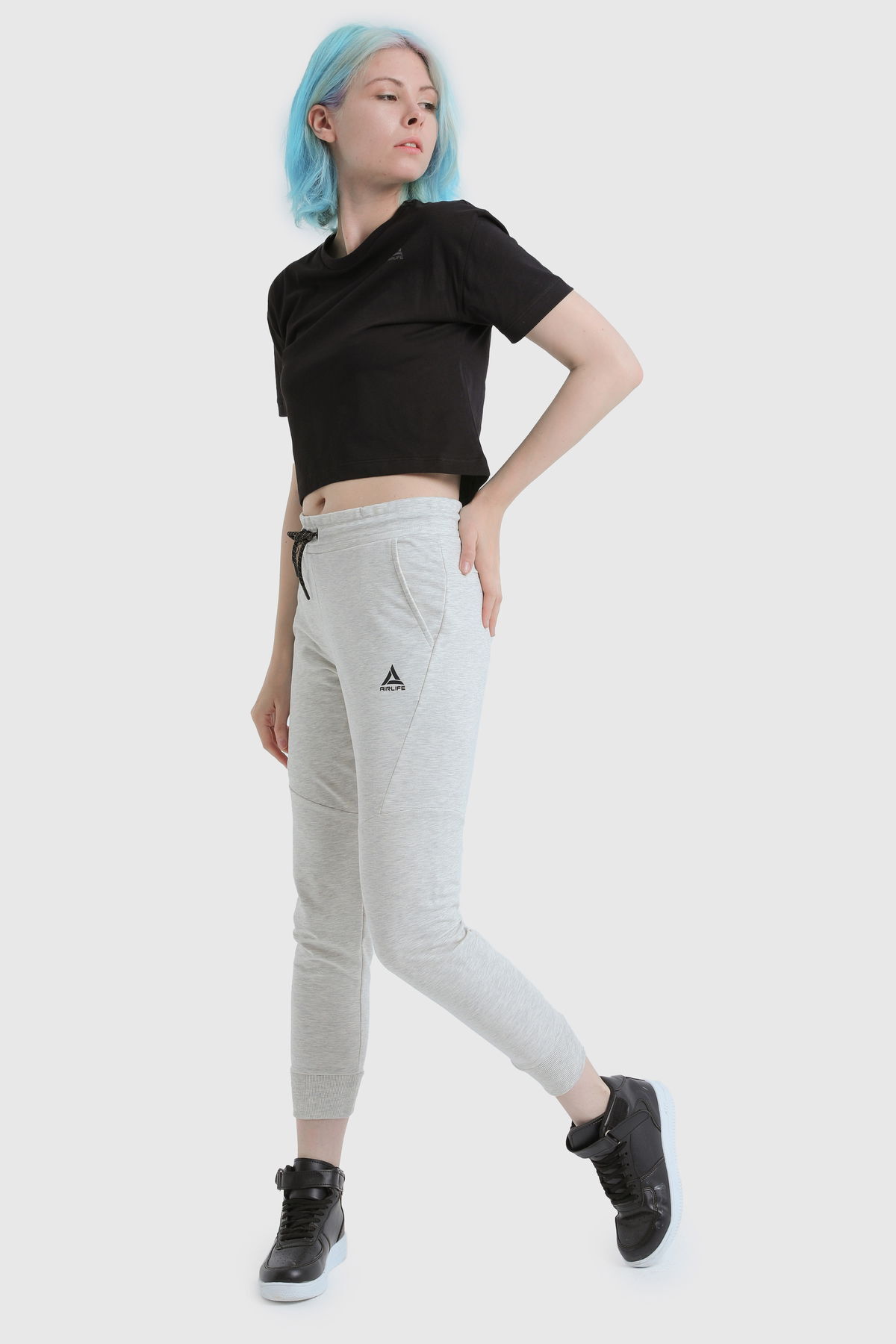 19123 - Black - Women's Crop T-shirt