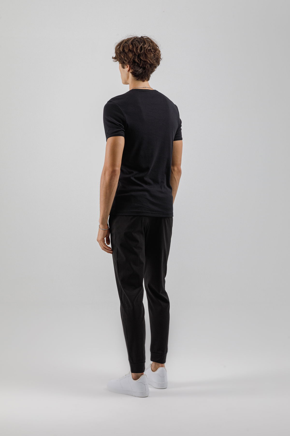 9998 - Black - T-Shirt